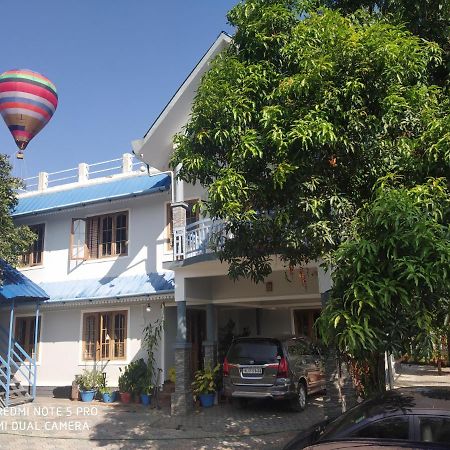 Bed and Breakfast Munnar Blue Mist Esterno foto