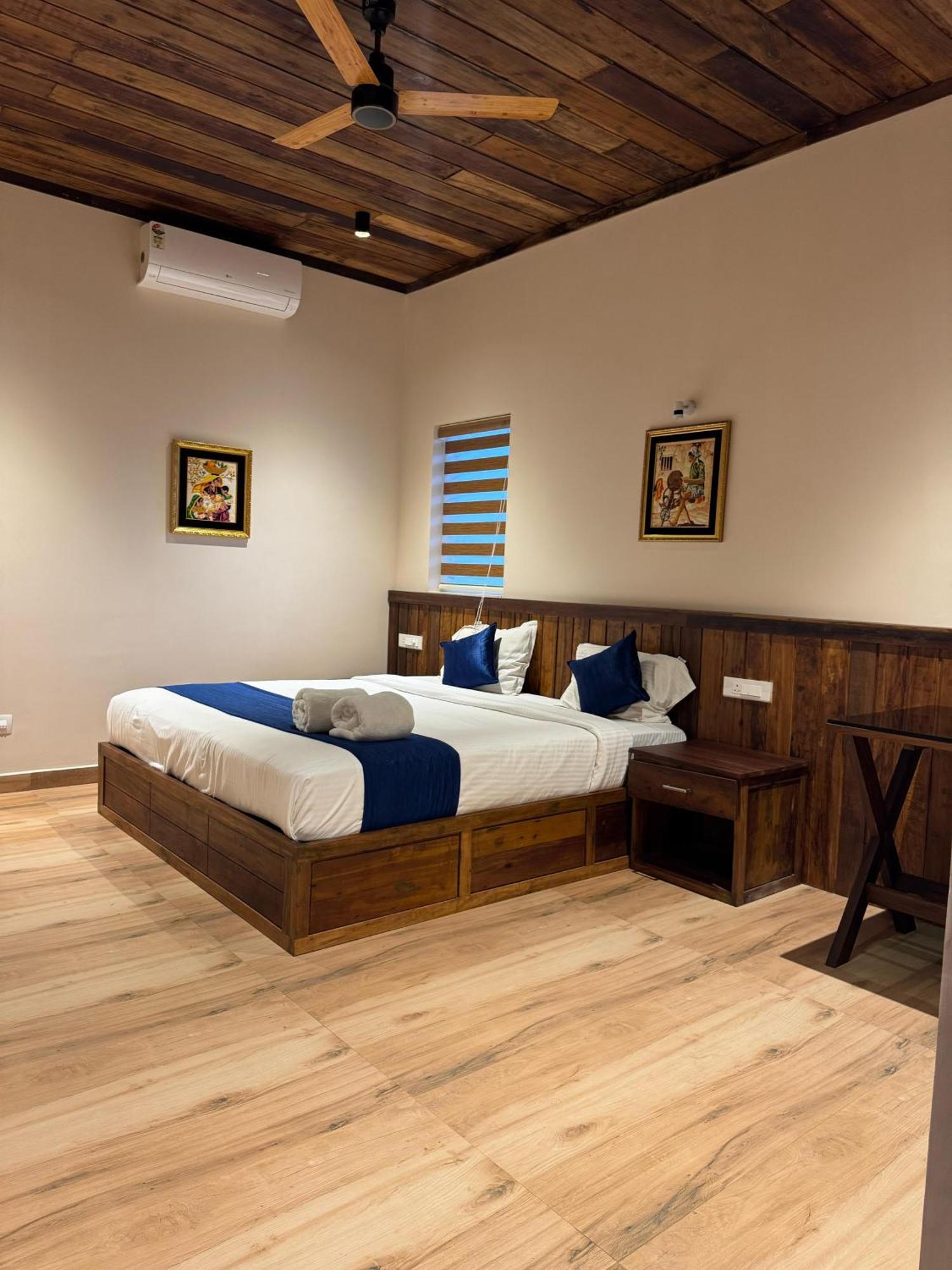 Bed and Breakfast Munnar Blue Mist Esterno foto
